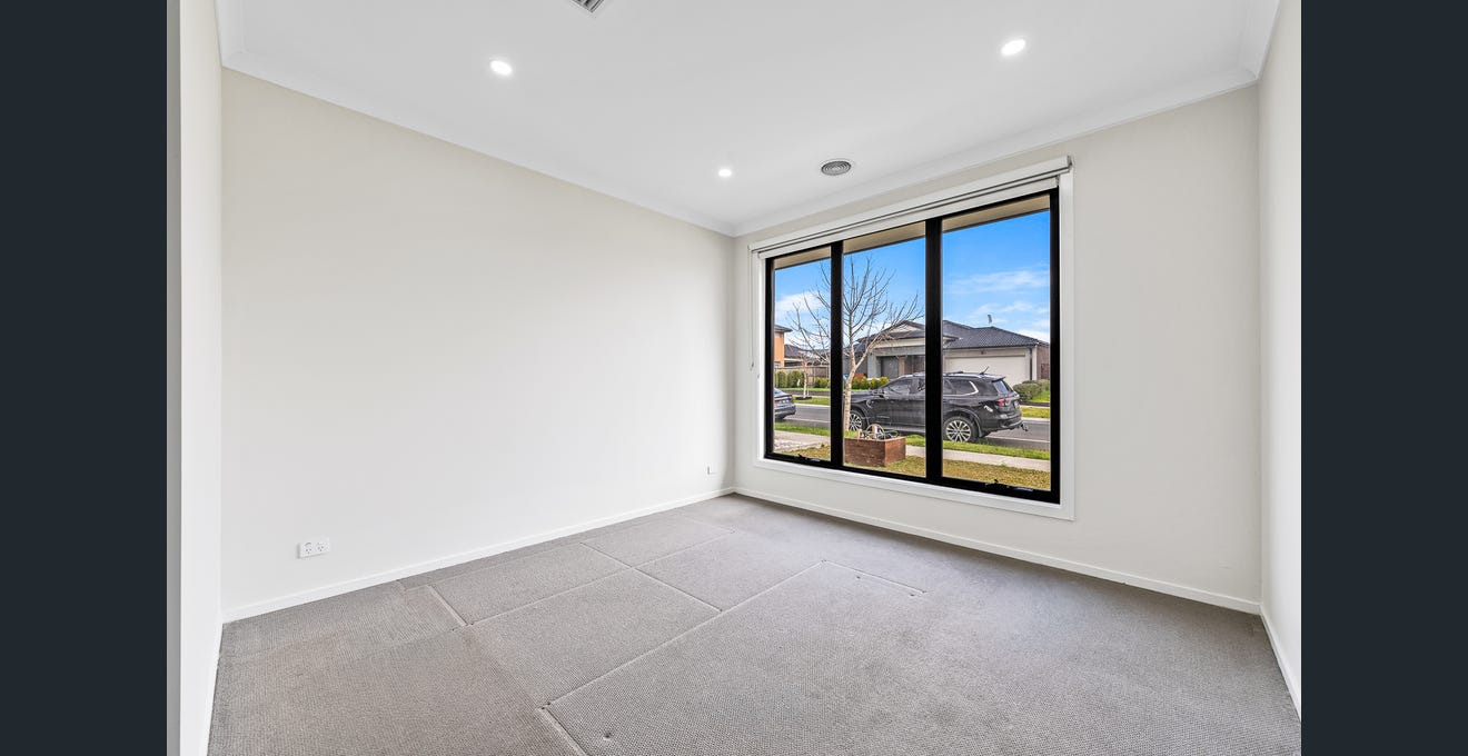 SIL/STA/MTA/Core Supports in Clyde North - Melbourne Victoria. AVAILABLE NOW! — Home image 9