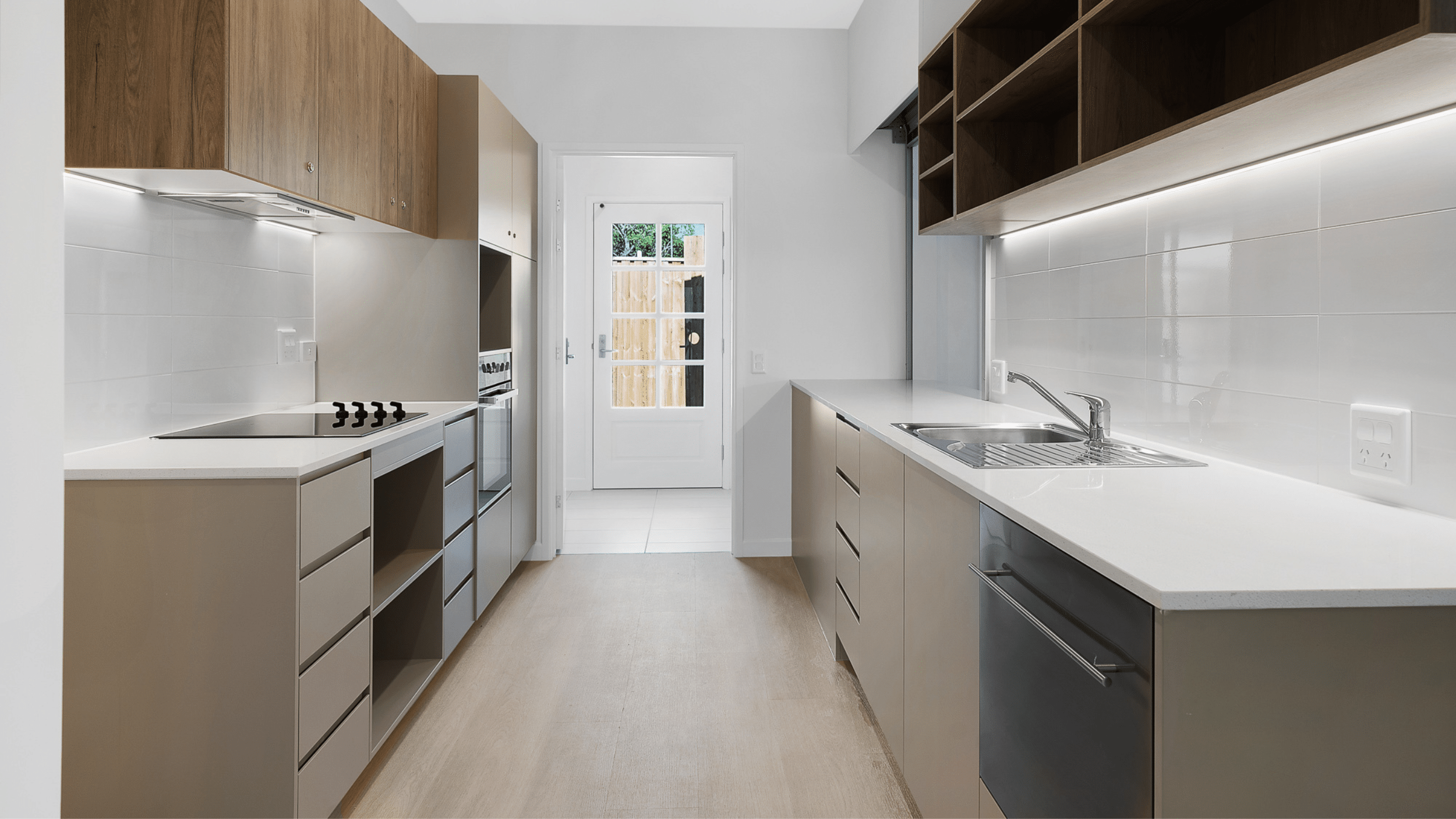 Deception Bay – Villa — Home image 5