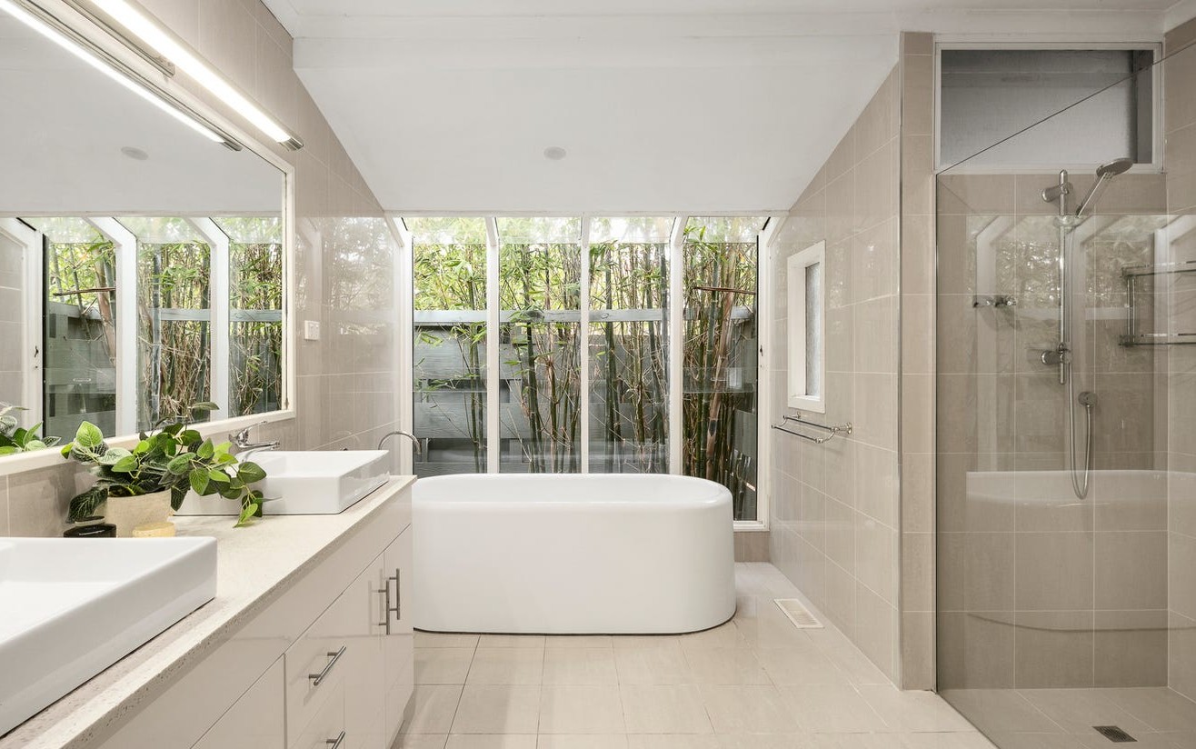 Beautiful and Accessible SIL Home in Mt Waverley — Home image 6