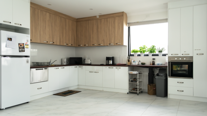 Christies Beach – 1 Vacancy — Home image 3