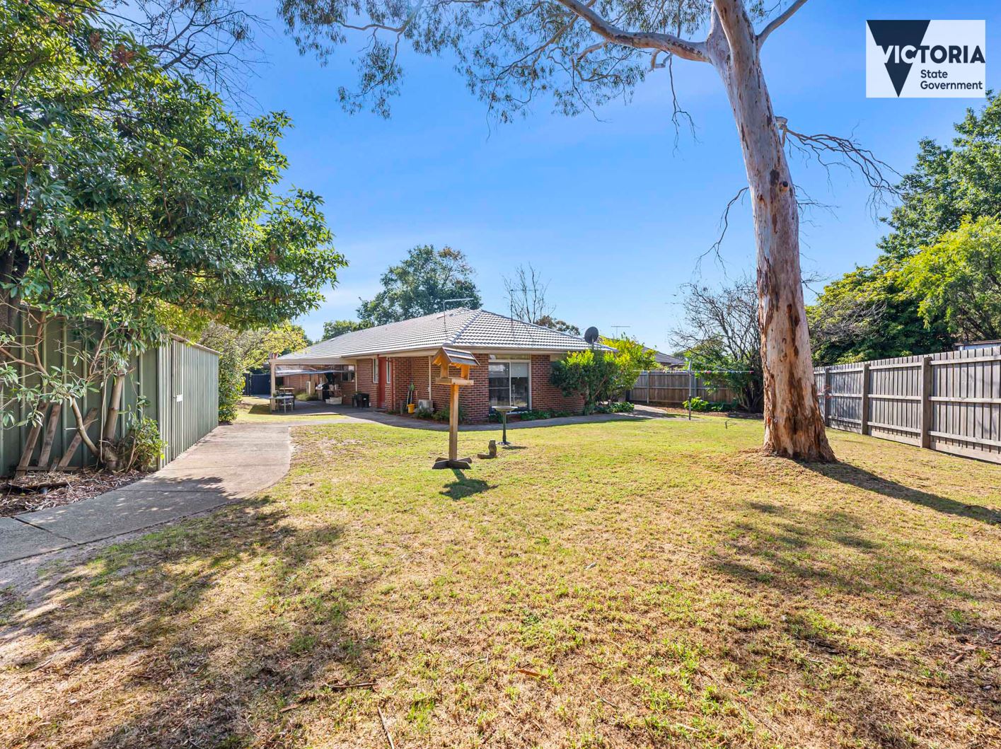 Room available in spacious Fully Accessible Croydon home — Home image 11