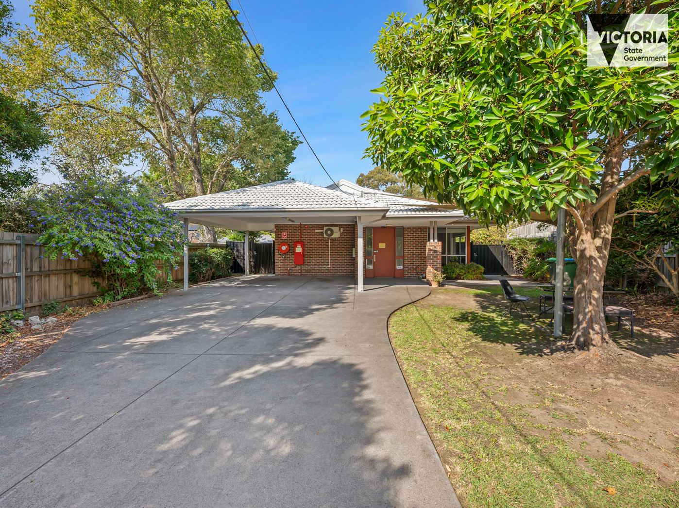 Room available in spacious Fully Accessible Croydon home — Home image 15