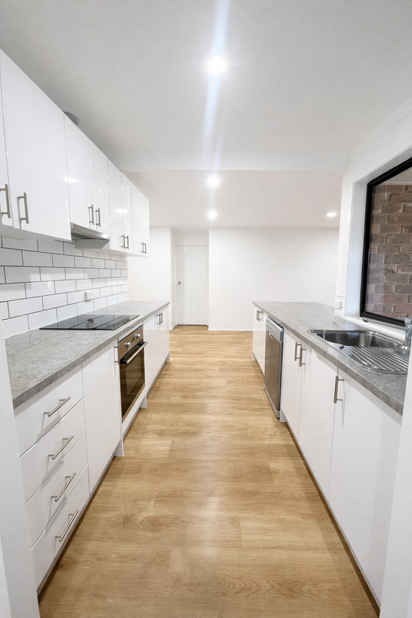 1:2/1:3 SIL VACANCY NEWTOWN TOOWOOMBA (ATSI IDENTIFIED SIL) — Home image 2