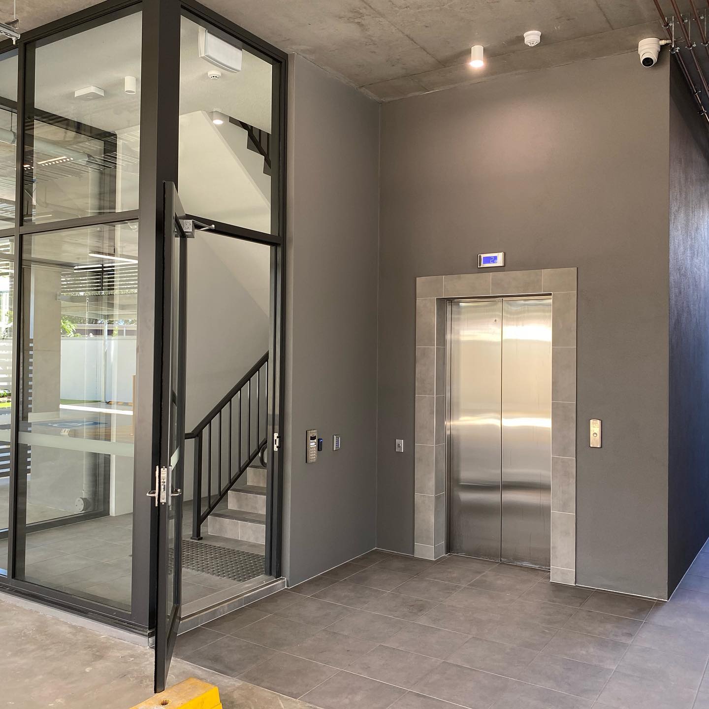 SDA Self-contained apartments for SIL/STA/MTA/ILO - Loganlea — Home image 3