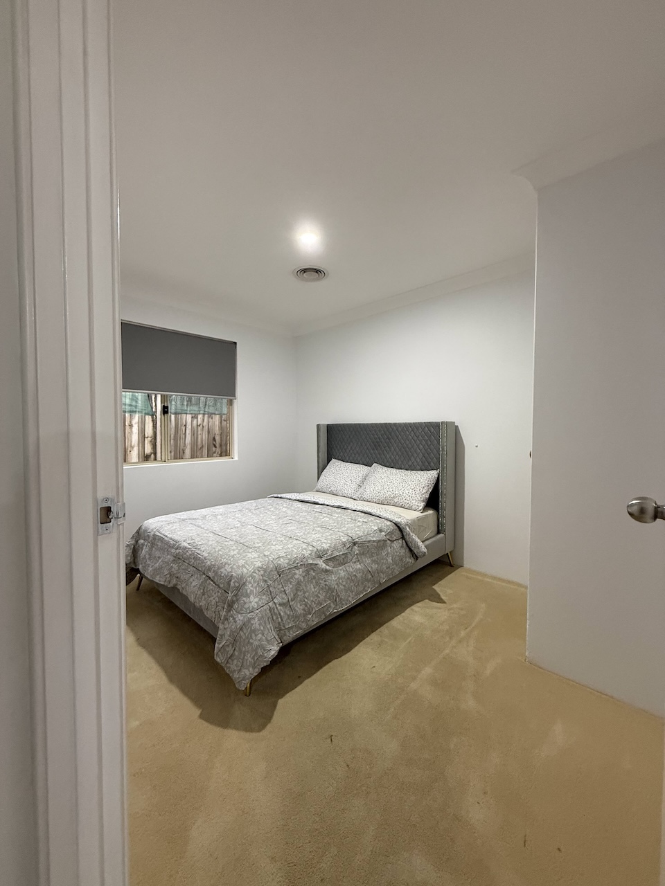 CONVENIENTLY LOCATED x4 BED x2 BATH ELLENBROOK HOME — Home image 7