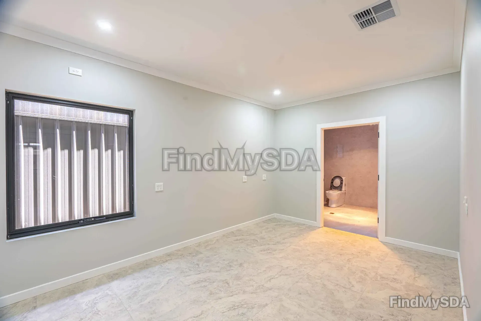 15 Emerald — Home image 5