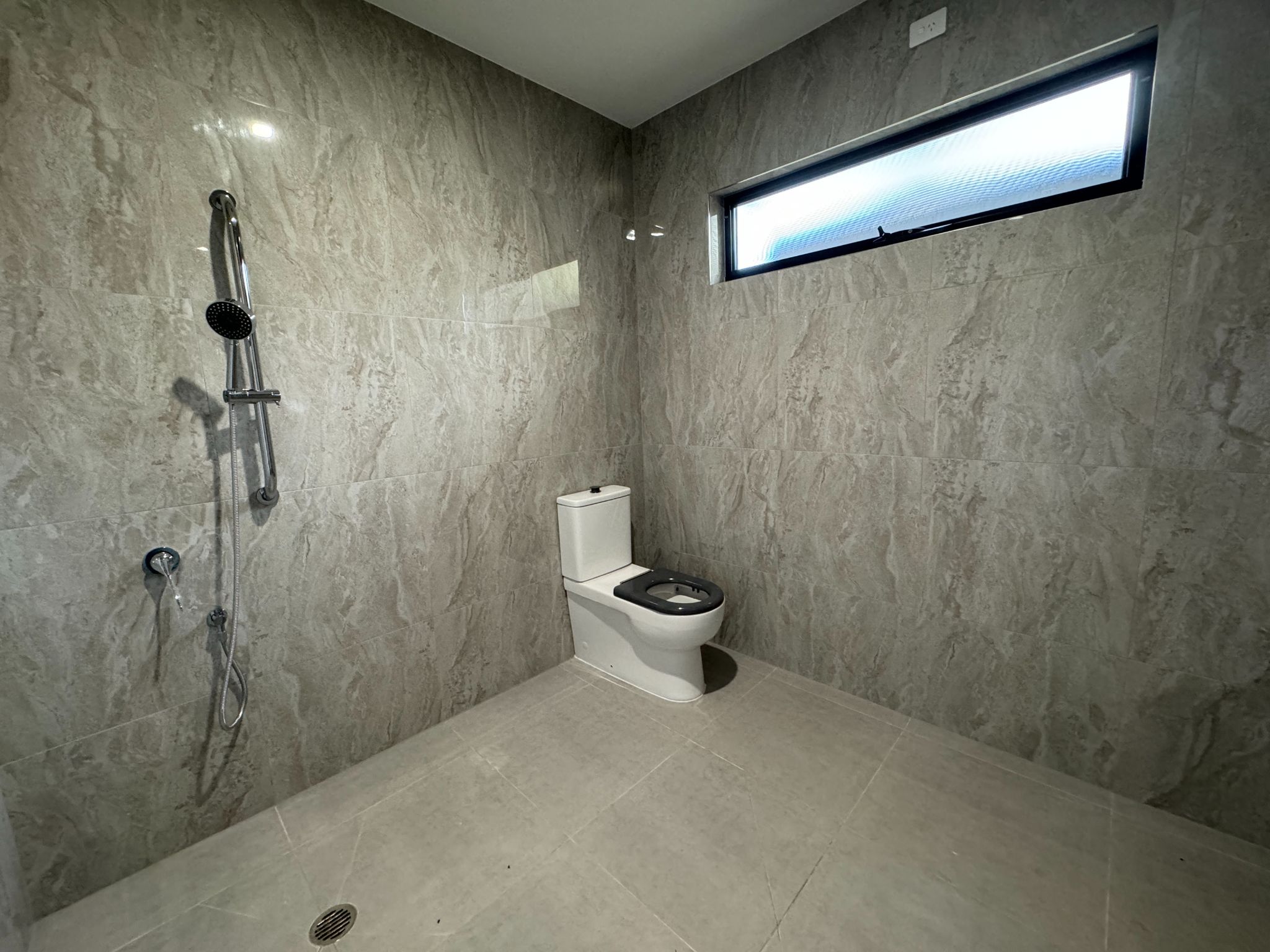 MORPHETT VALE BRAND NEW HPS HOUSE - Available now — Home image 3