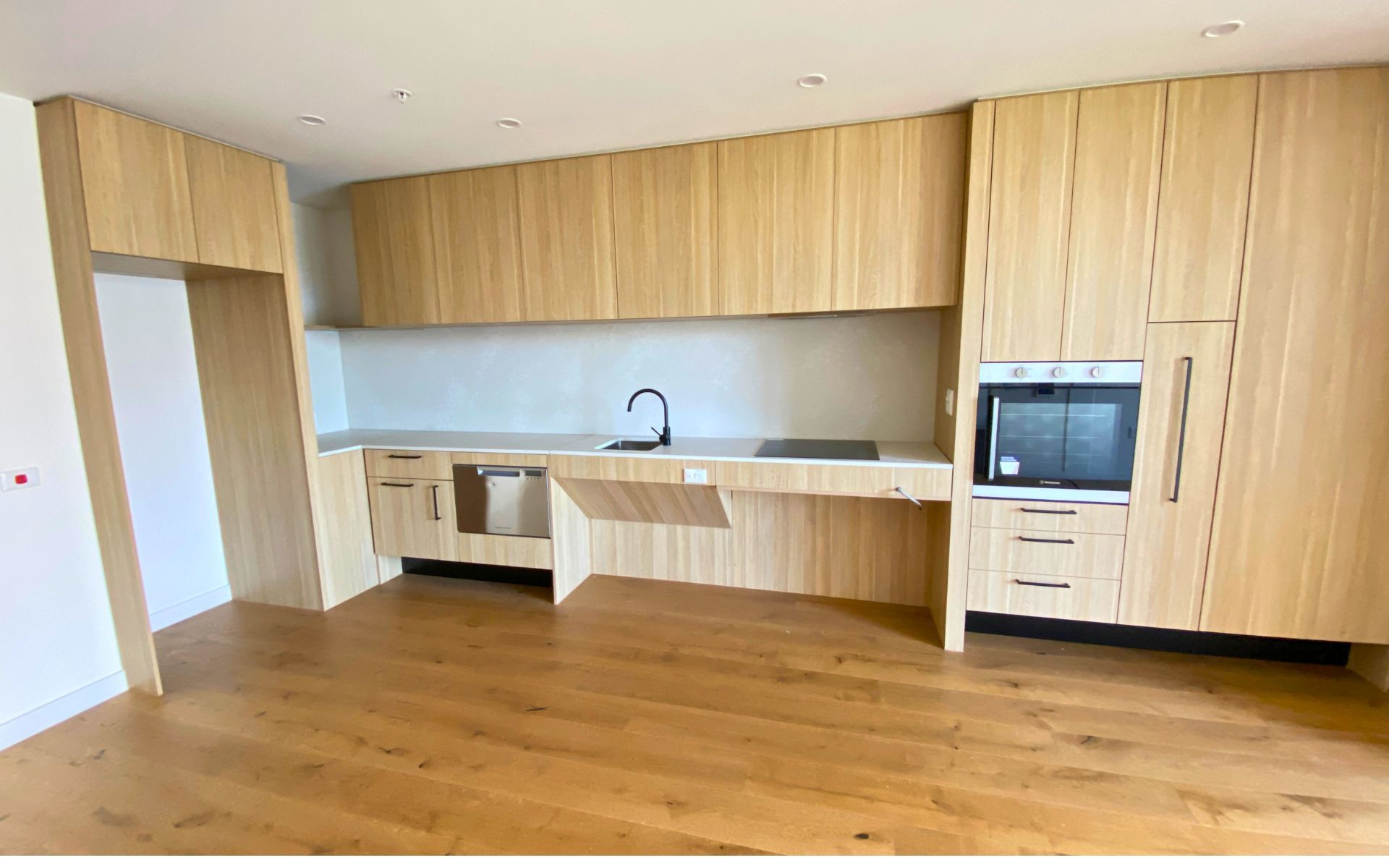 Embrace nature's vista at Esen, Maribyrnong — Home image 2