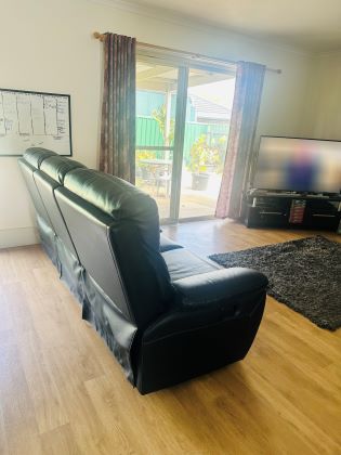 Shared arrangement in Mitchell Park — Home image 6