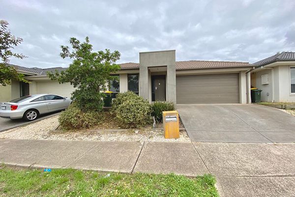 🙋‍♀️🙋‍♀️🙋‍♀️ Female only SIL/MTA/STA in the beautiful LALOR — Home image 2