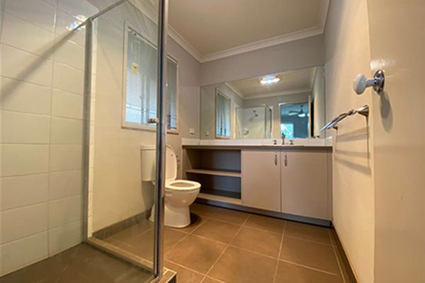 🙋‍♀️🙋‍♀️🙋‍♀️ Female only SIL/MTA/STA in the beautiful LALOR — Home image 4