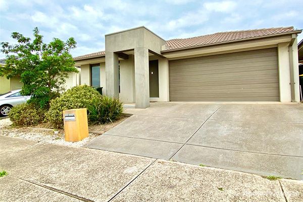 🙋‍♀️🙋‍♀️🙋‍♀️ Female only SIL/MTA/STA in the beautiful LALOR — Home image 5