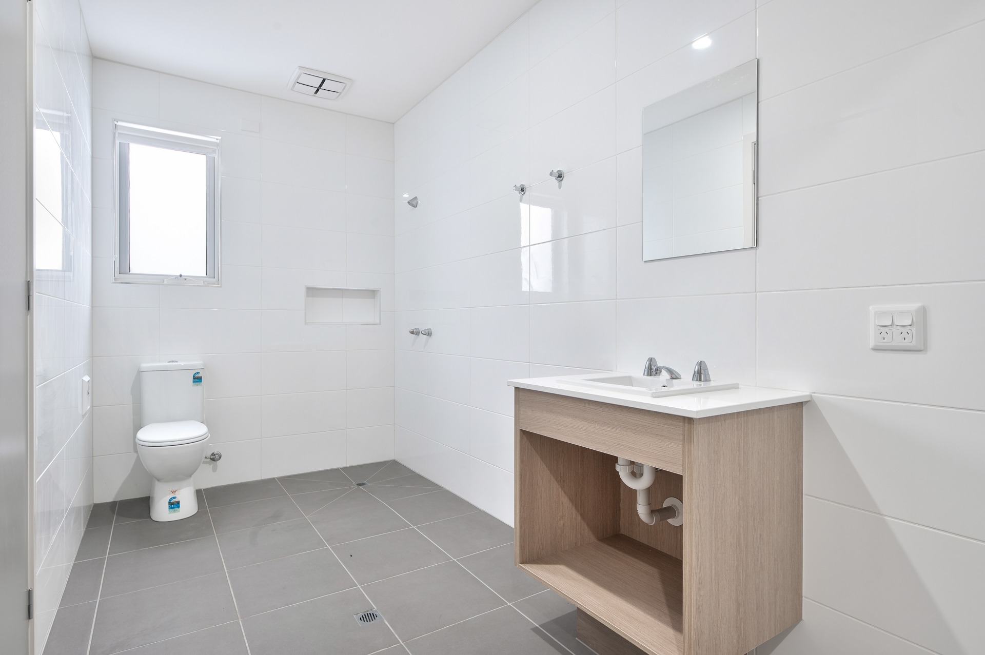Robust SDA Home in Diggers Rest — Home image 3
