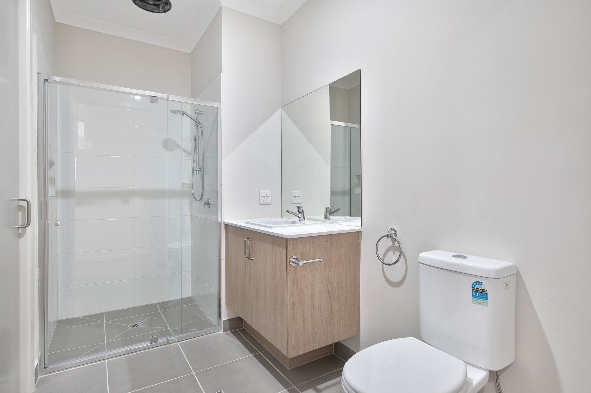 Robust SDA Home in Diggers Rest — Home image 12