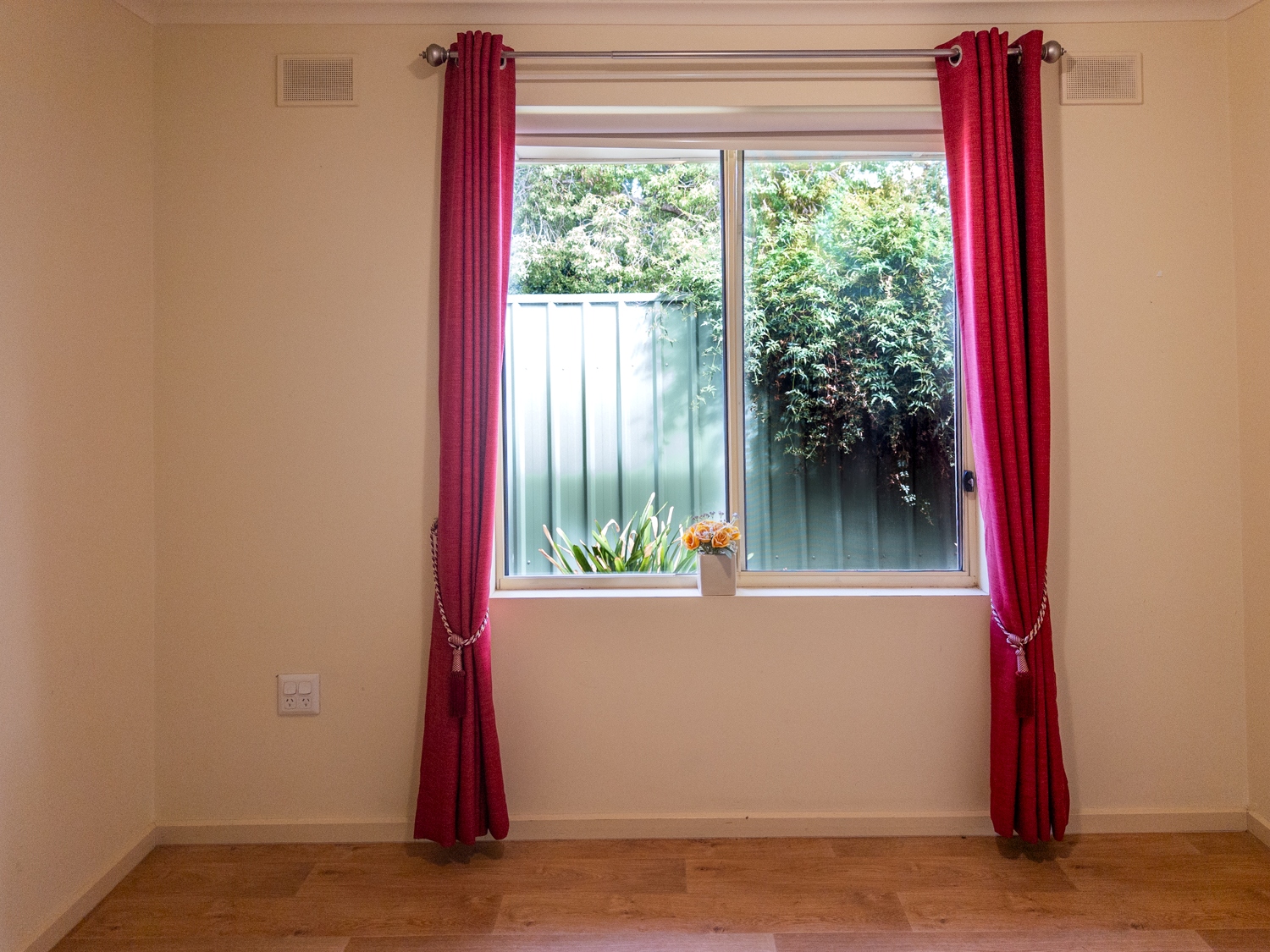 SDA Vacant Room at Holden Hill with Garden - Female Only — Home image 11