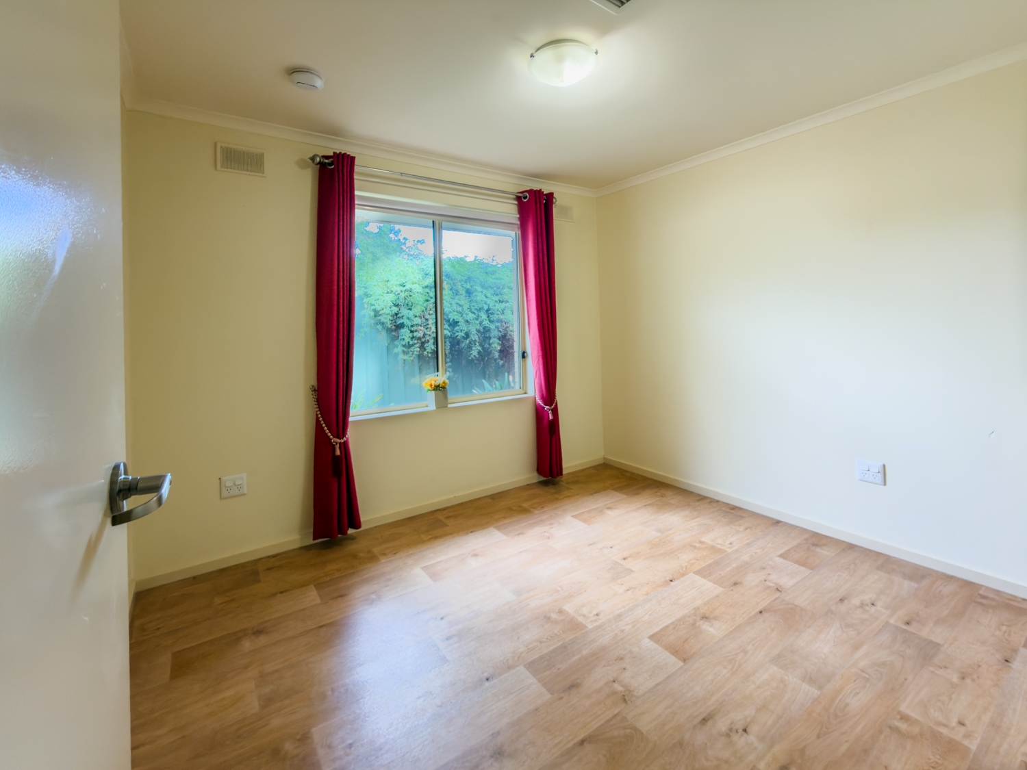 SDA Vacant Room at Holden Hill with Garden - Female Only — Home image 12