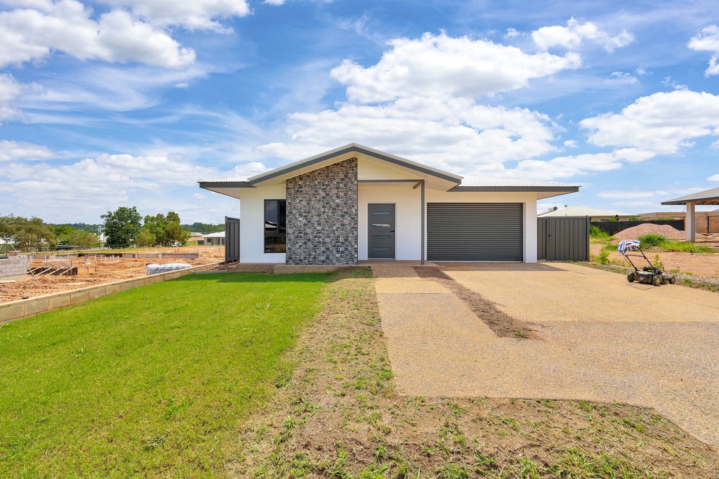 Zuccoli Sanctuary: Modern Accessible Living with Brand New Comforts — Home image 20