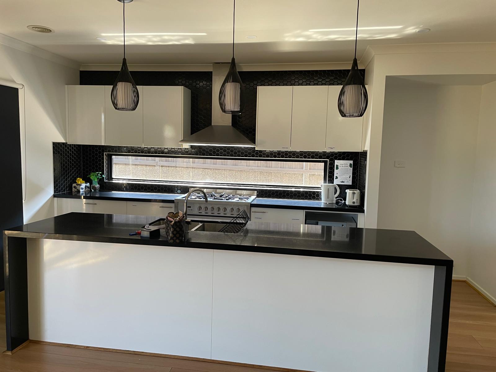 New, Modern, and Spacious SIL/Respite/MTA Home in Canopy Estate – CRANBOURNE — Home image 3
