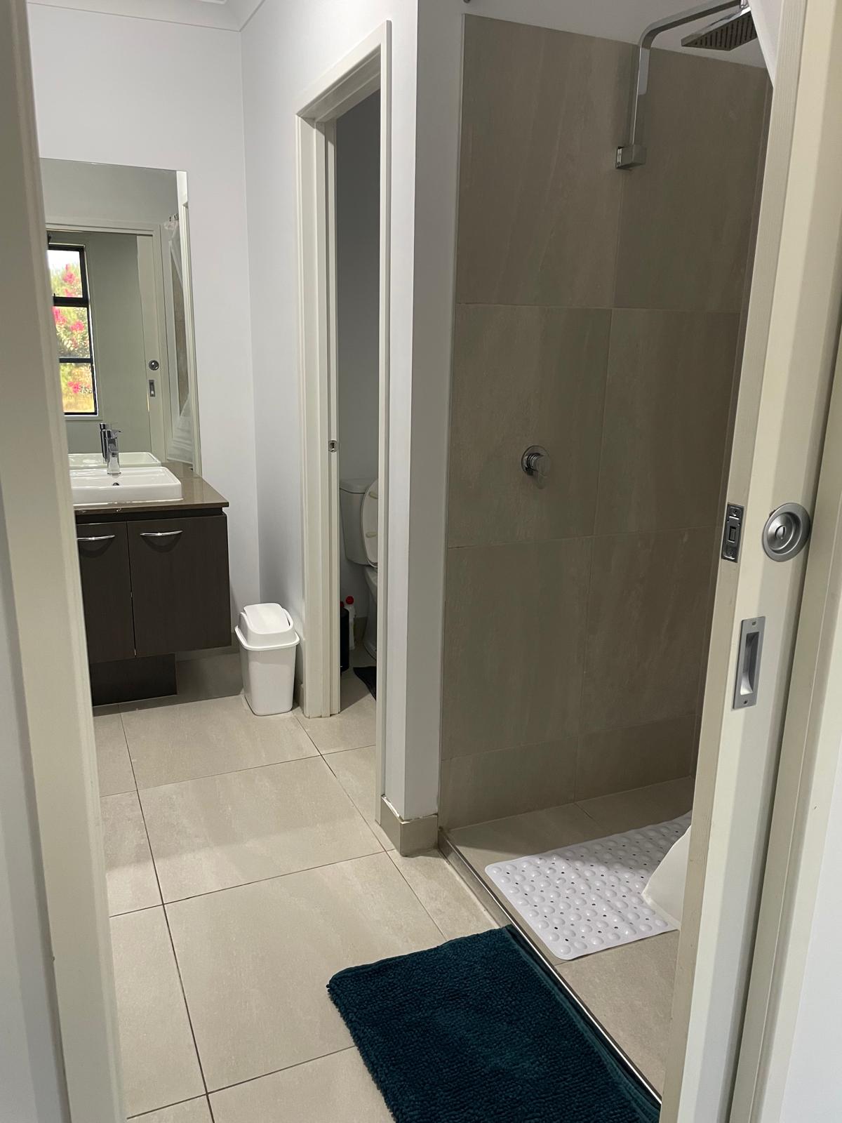 New, Modern, and Spacious SIL/Respite/MTA Home in Canopy Estate – CRANBOURNE — Home image 10