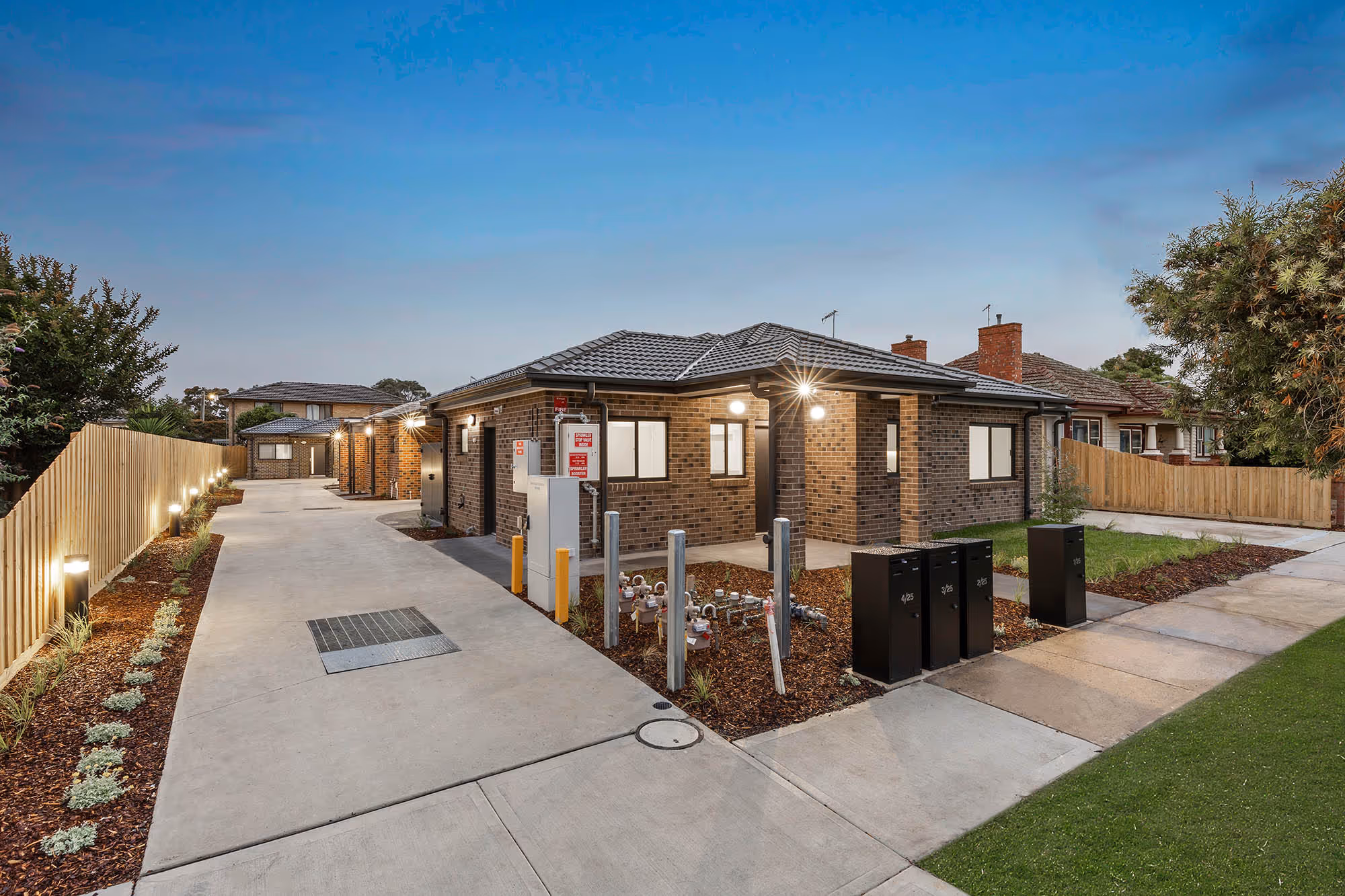 1 Bedroom Robust Unit (+OOA) in Pakenham - Last One Remaining! — Home image 1