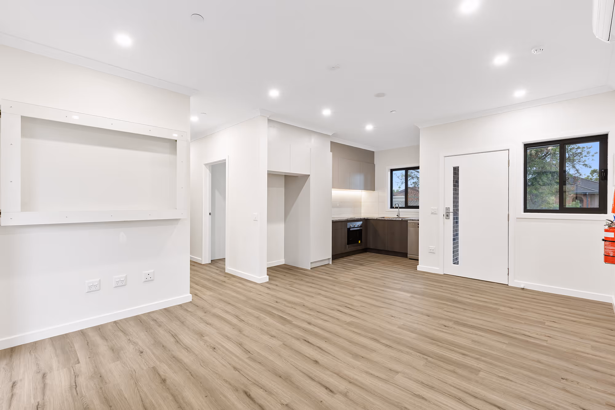 1 Bedroom Robust Unit (+OOA) in Pakenham - Last One Remaining! — Home image 9
