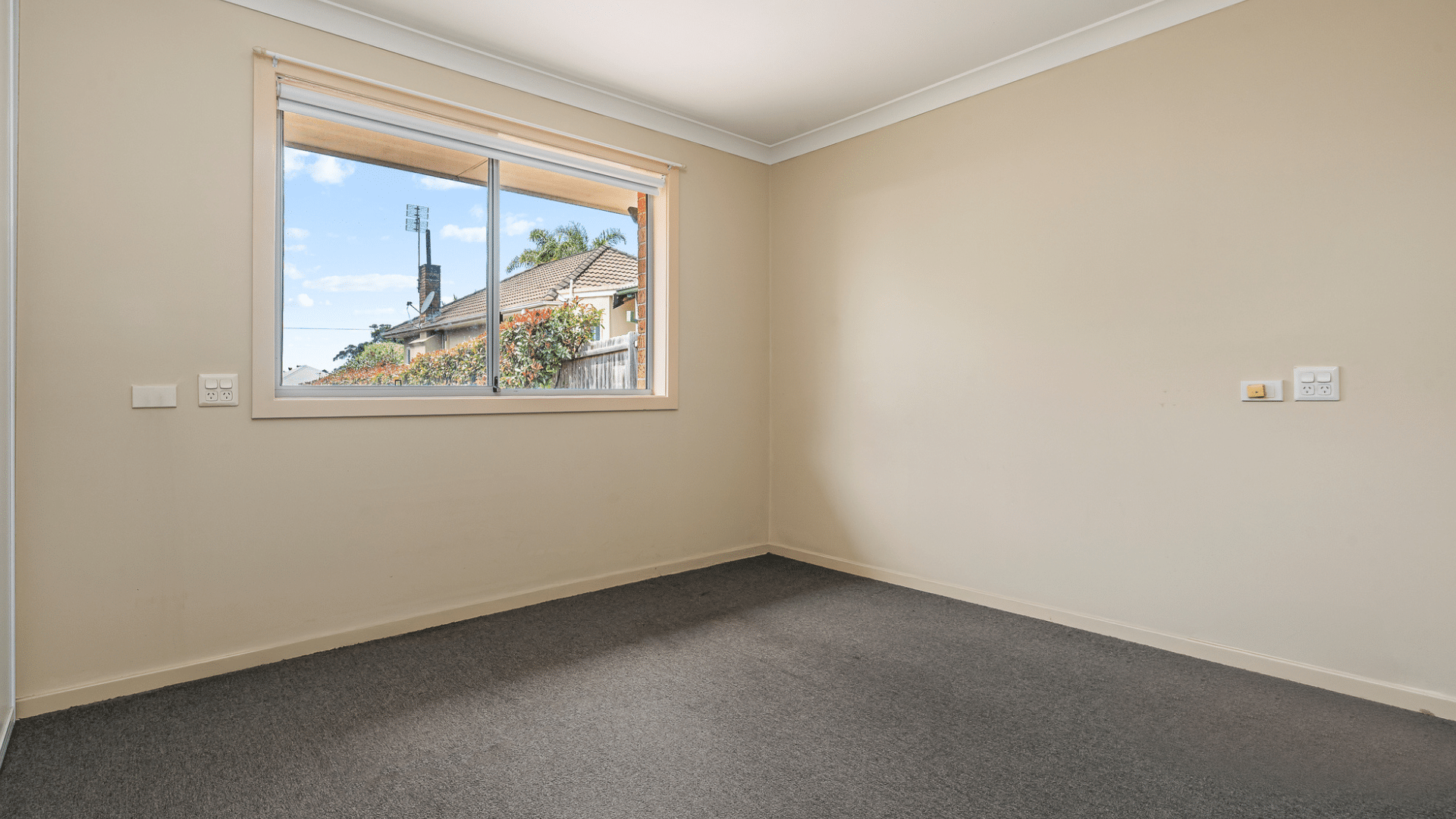 Narraweena – shared 3-bedroom all-male home — Home image 4