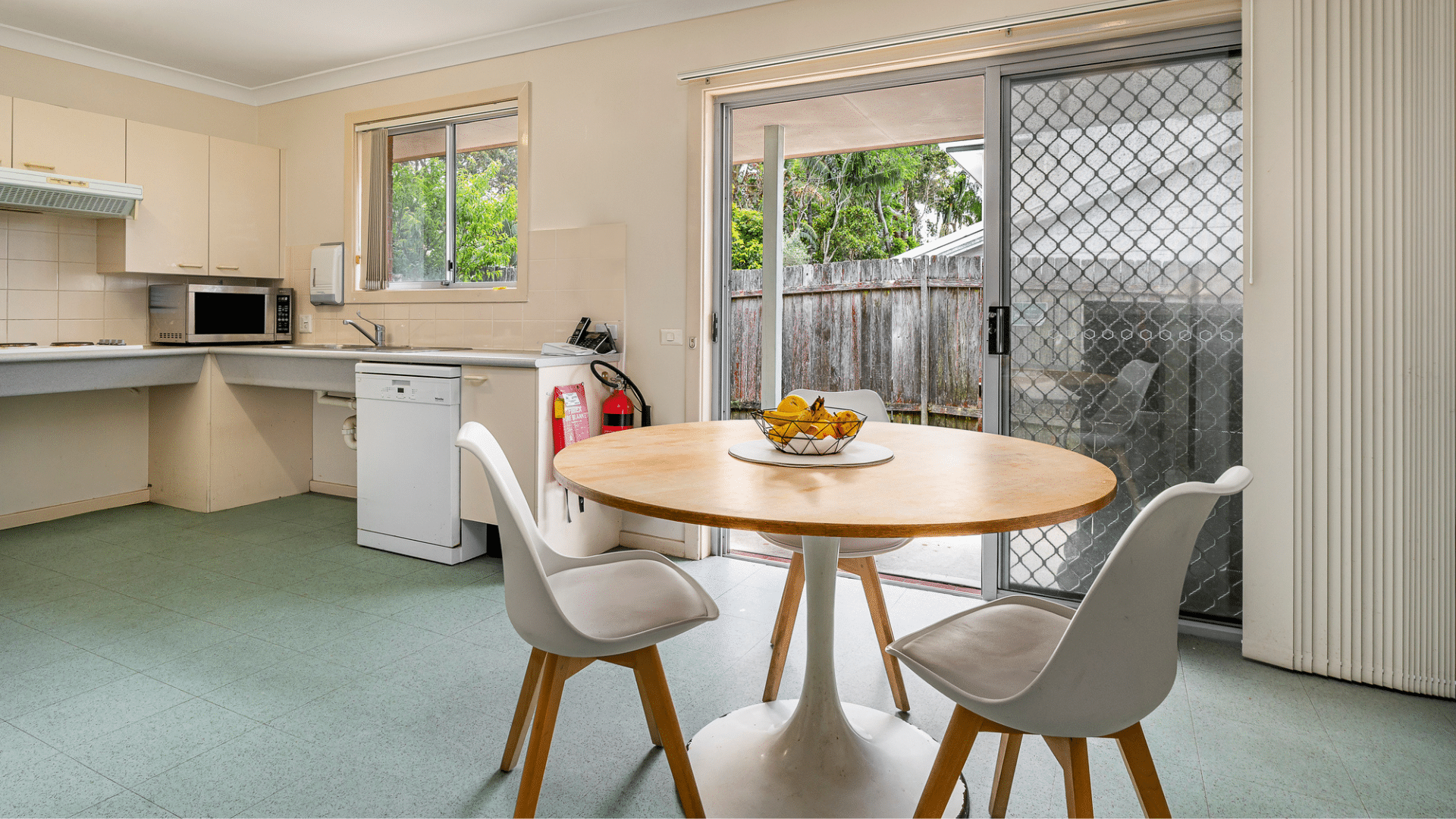 Narraweena – shared 3-bedroom all-male home — Home image 5