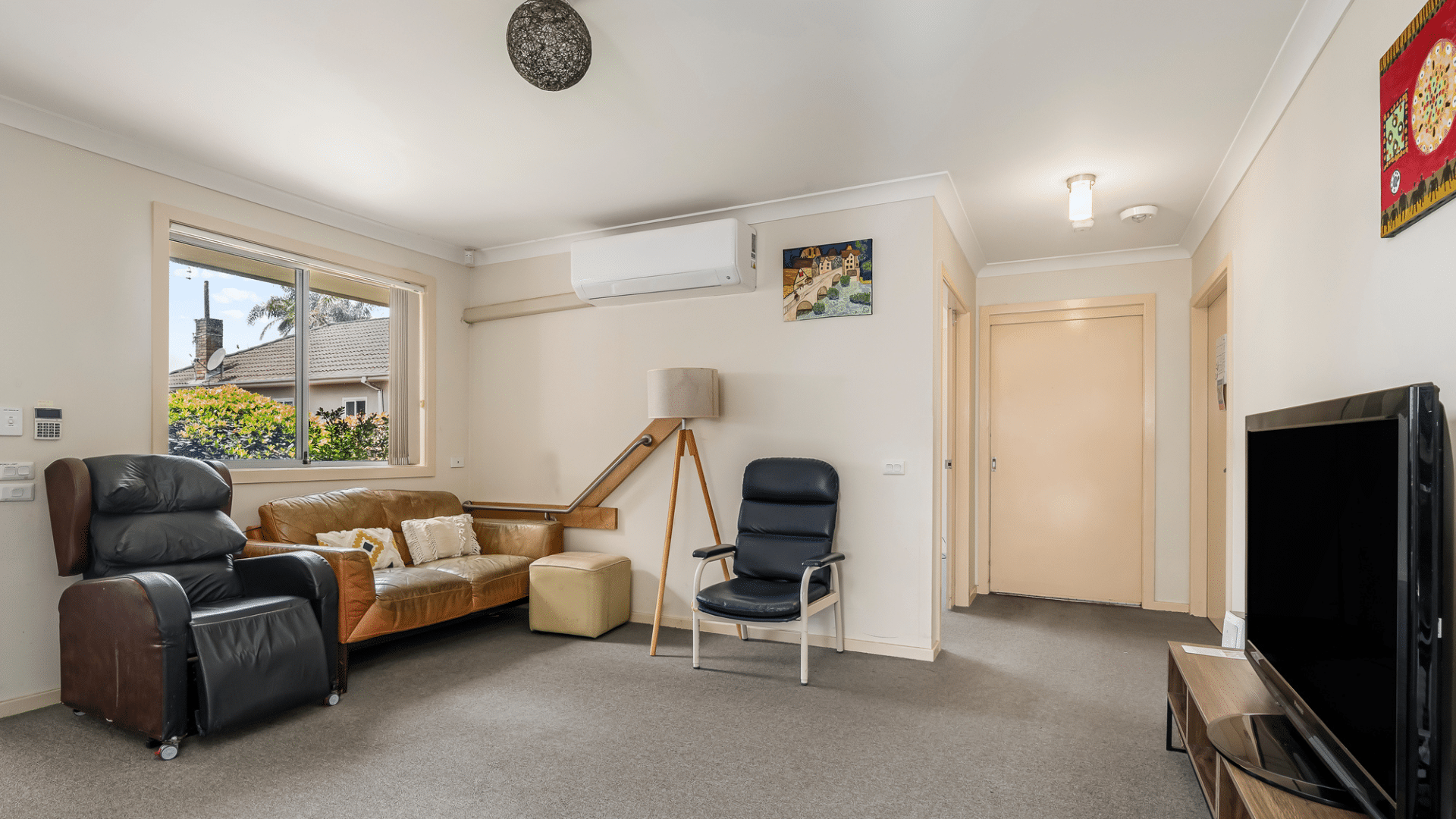 Narraweena – shared 3-bedroom all-male home — Home image 8