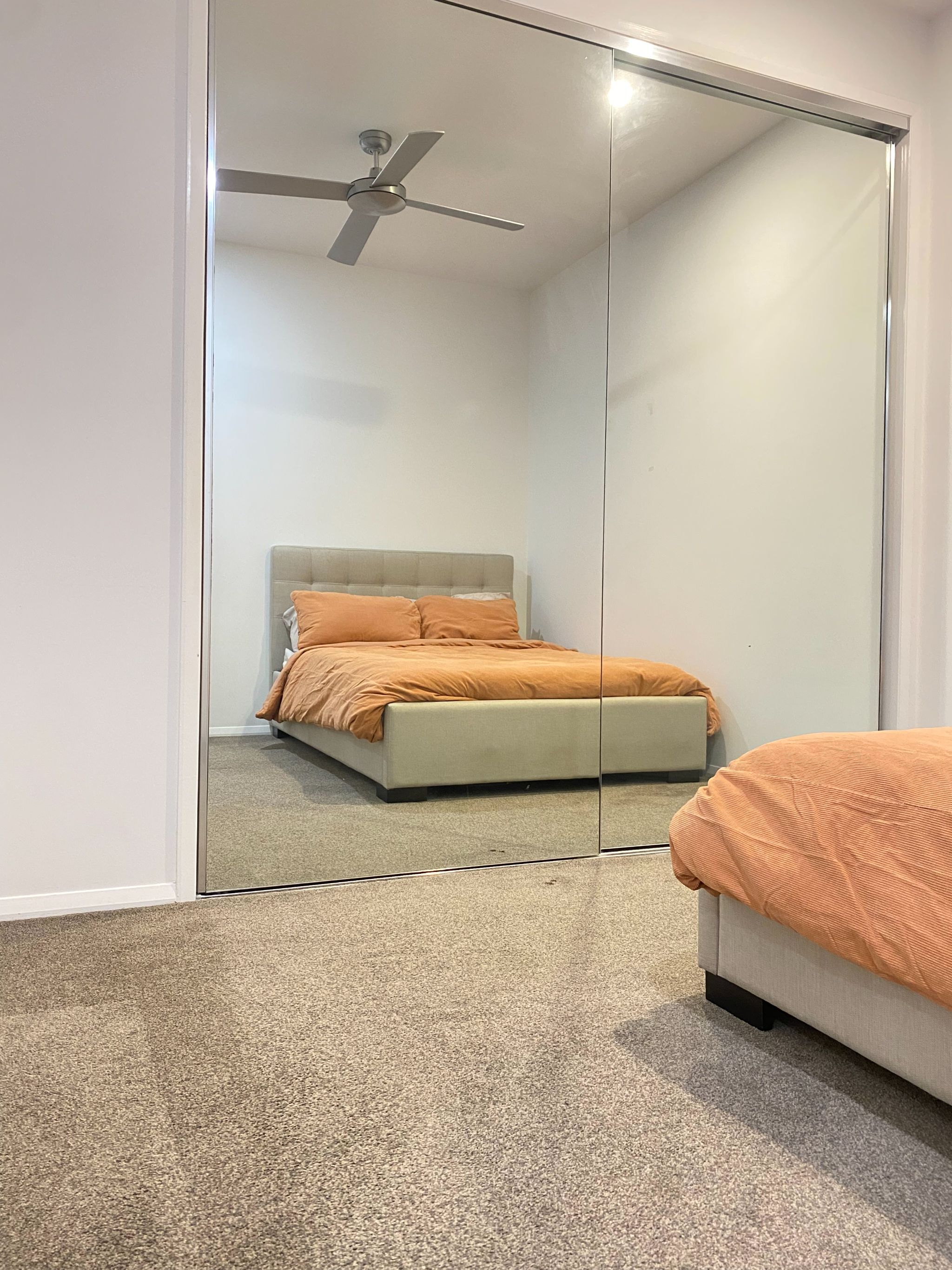 SIL Vacancy – Bright & Modern - 2 Bedroom Residence — Home image 5