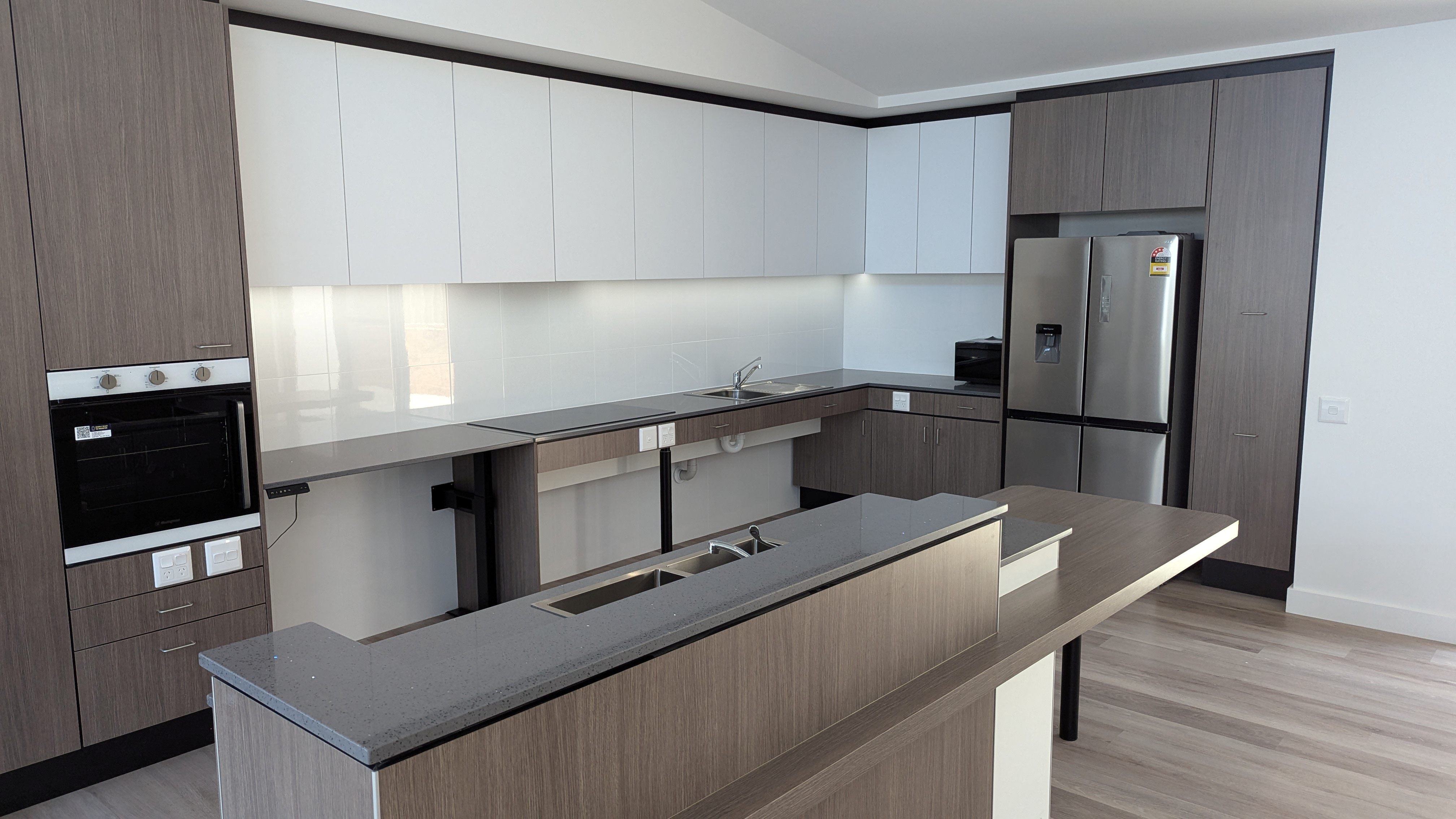 Brand New SDA Property Landsdale - High End Finishings 1xVacancy — Home image 8