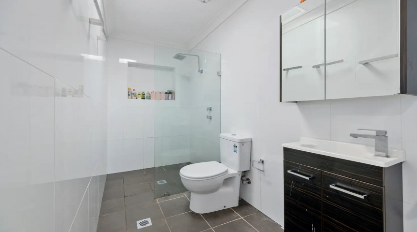 Box Hill — Home image 8