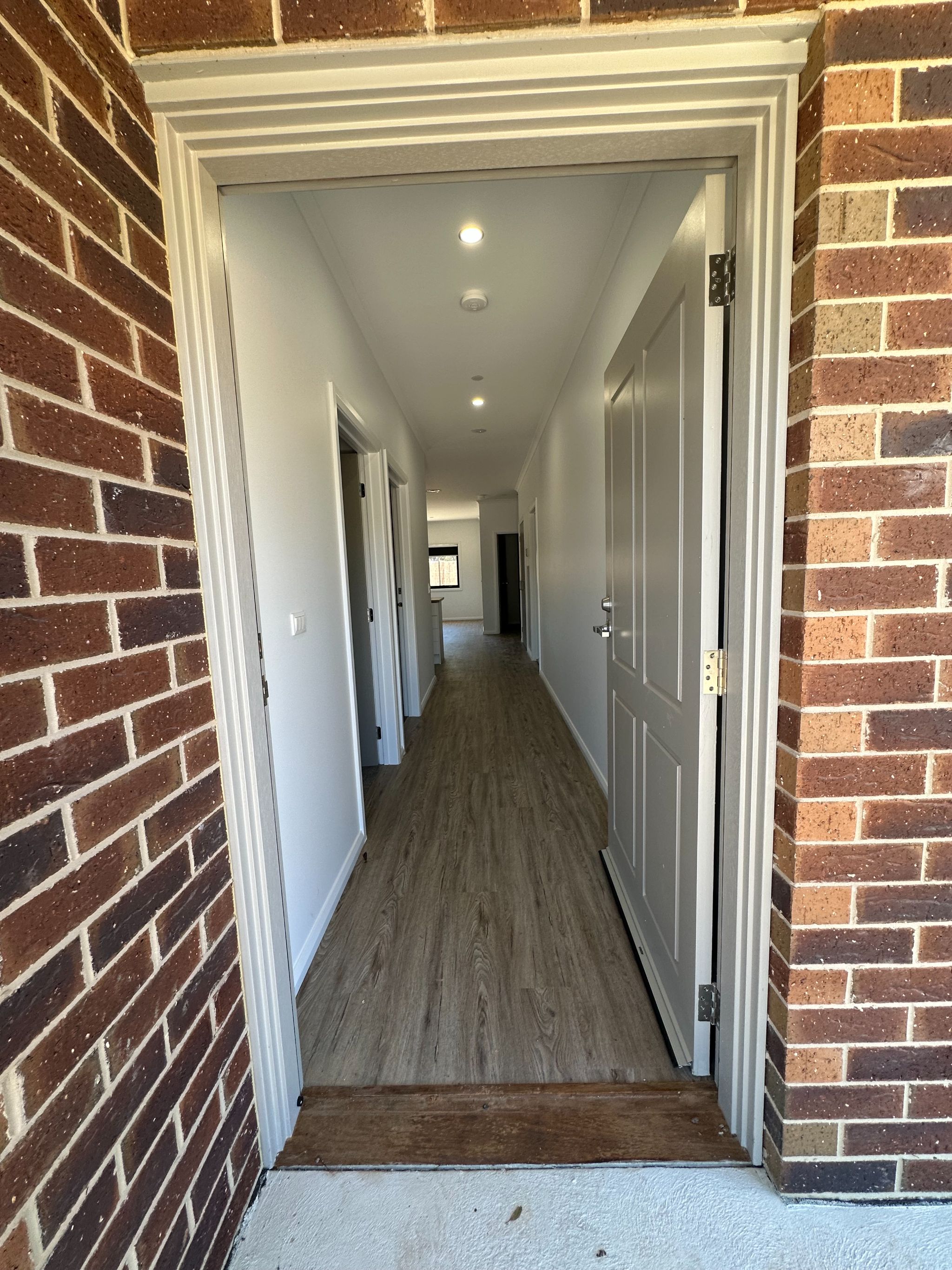 5 New Robust SDA Units — Home image 2