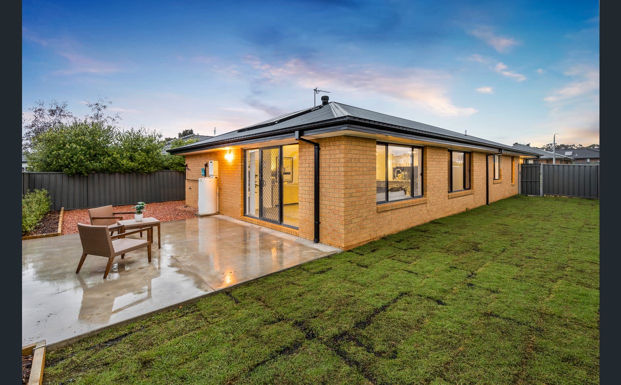 New SIL House in Huntly — Home image 10