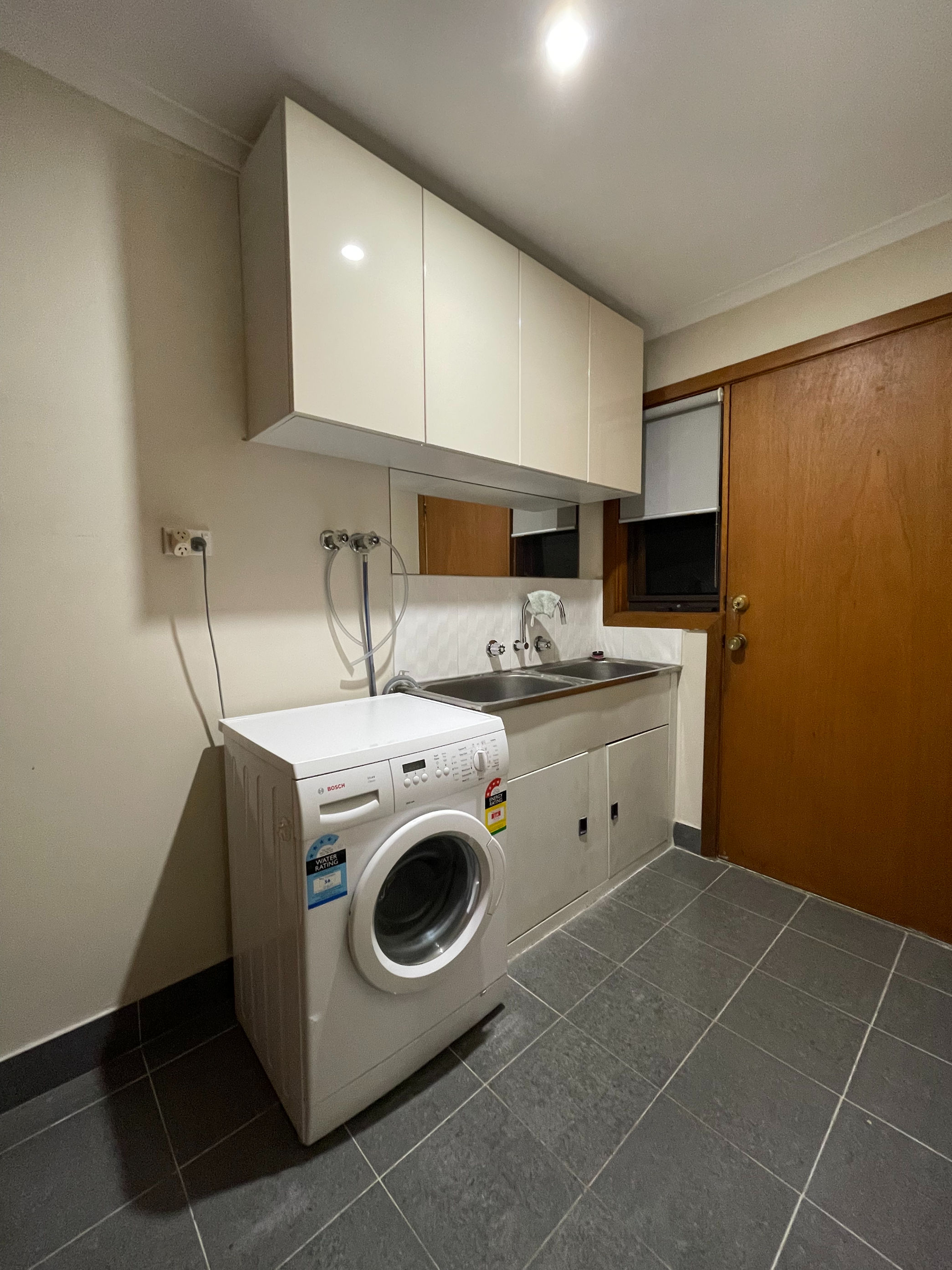 Welcoming, Well-appointed SIL Home in Wantirna South — Home image 5