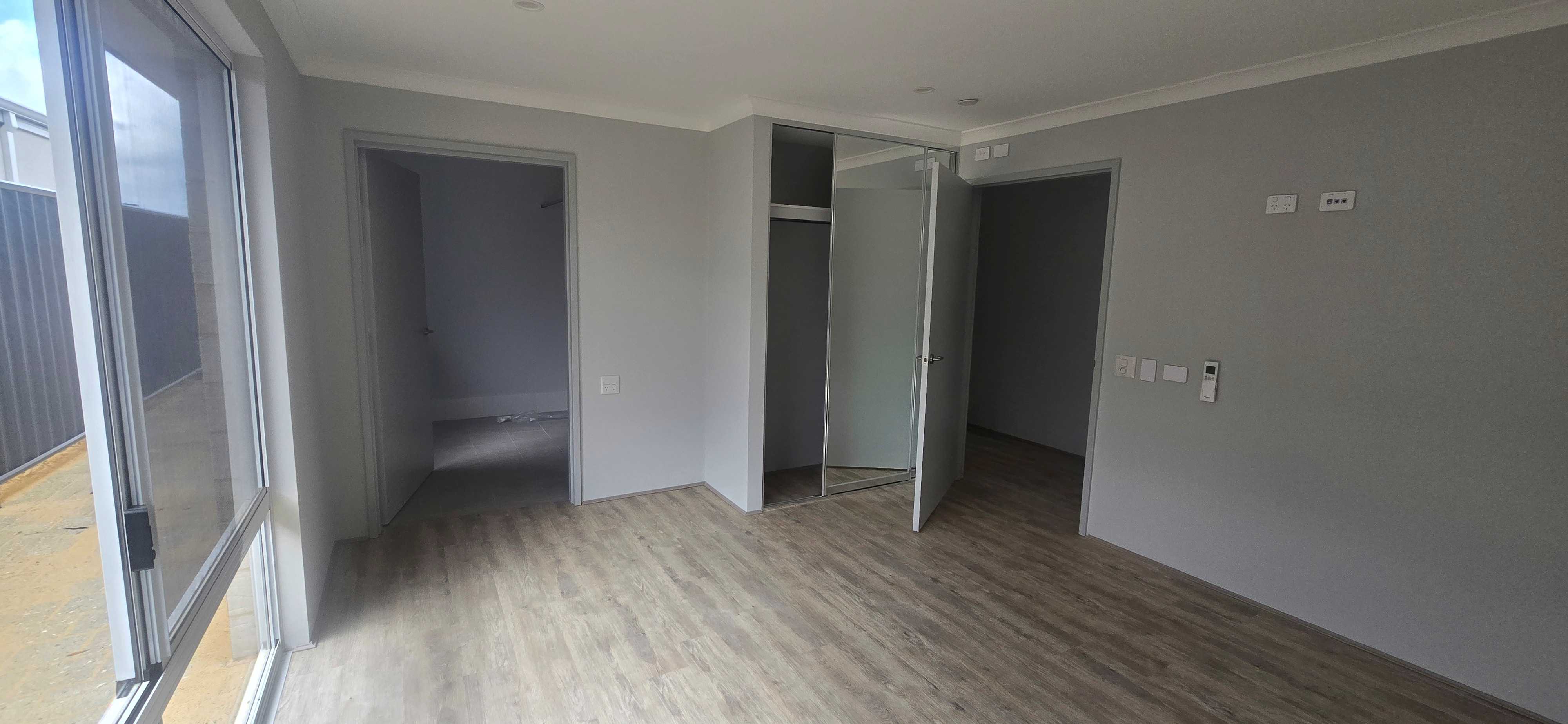 HPS Home in Baldivis - 3 Bed with ensuites & Onsite Overnight Room ! — Home image 8