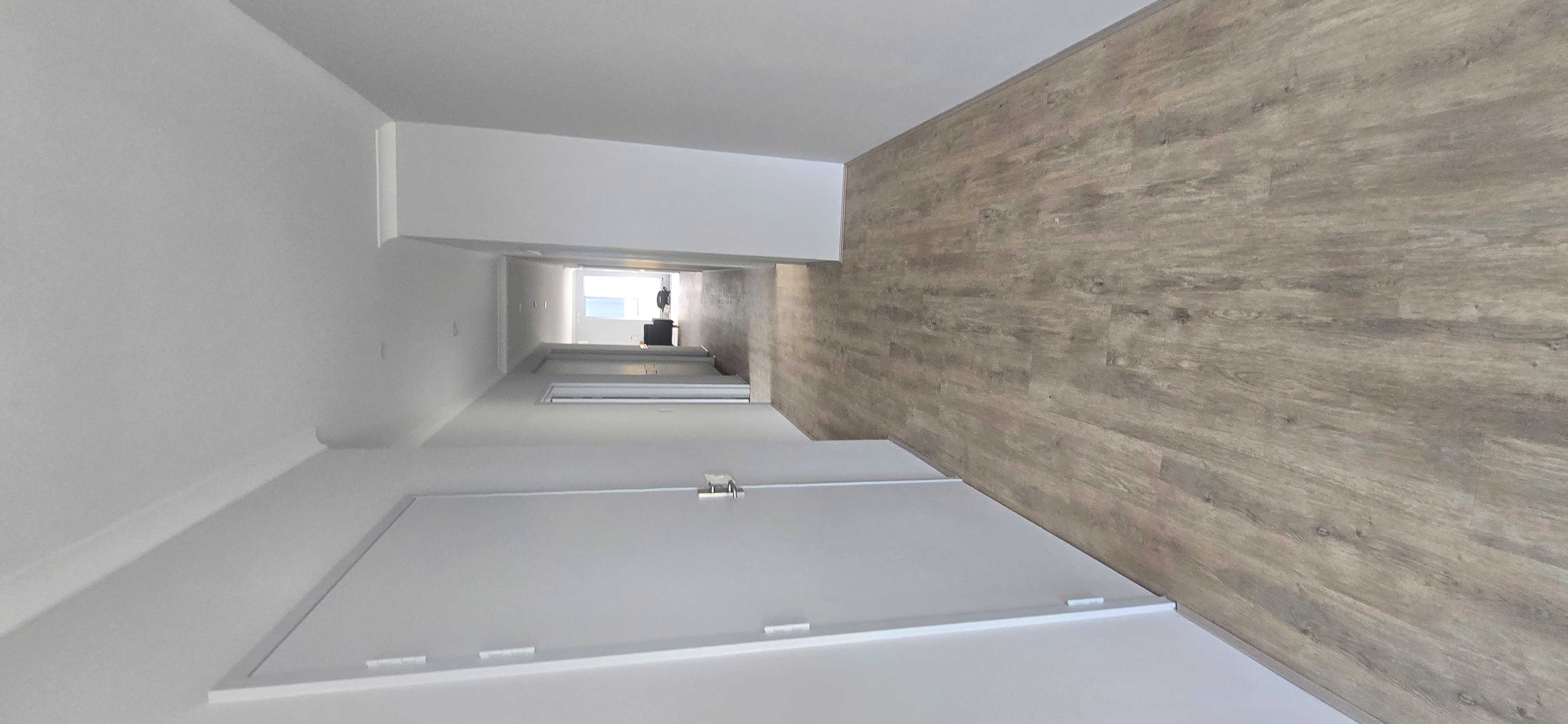 HPS Home in Baldivis - 3 Bed with ensuites & Onsite Overnight Room ! — Home image 5