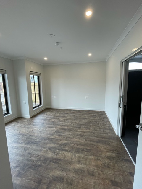 Officer, VIC — Home image 3