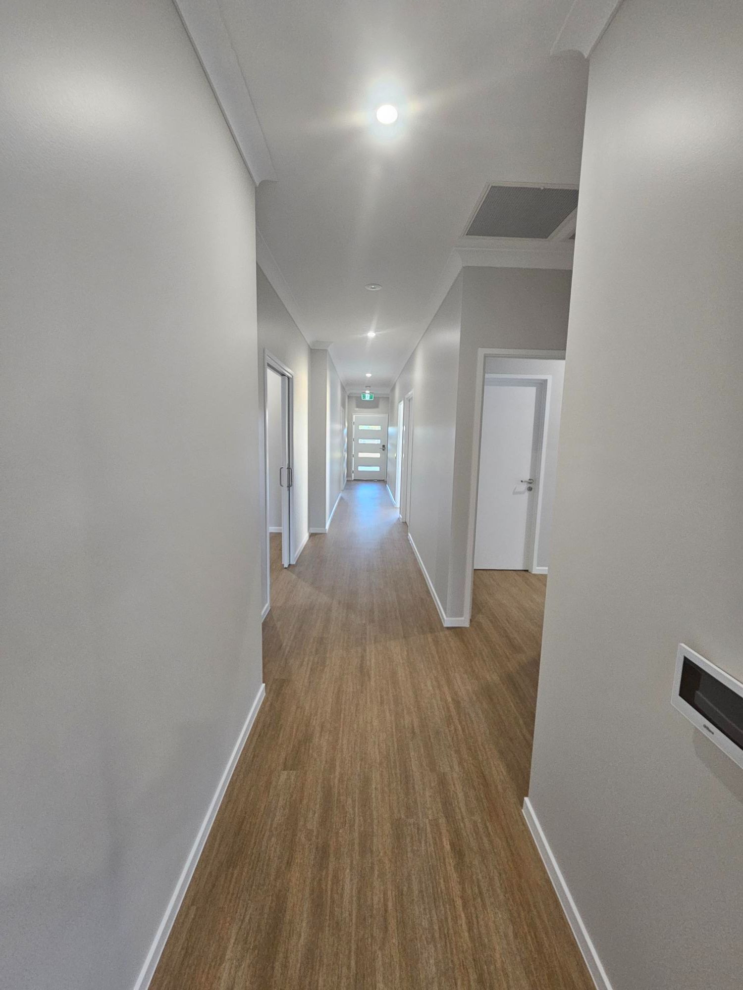 3 BR HPS Home with OOA Room – Victoria Point — Home image 6