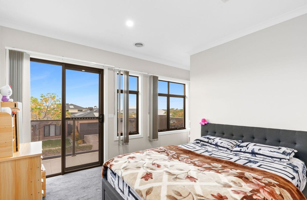 2 SDA Room Home with OOA & Media Room — Home image 4