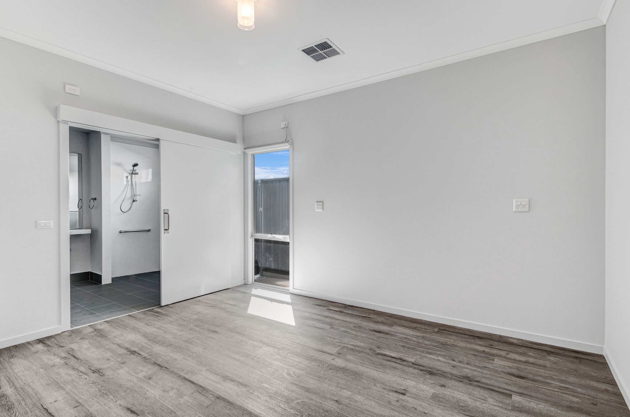 Platinum Level SDA house available at Evanston, SA — Home image 7