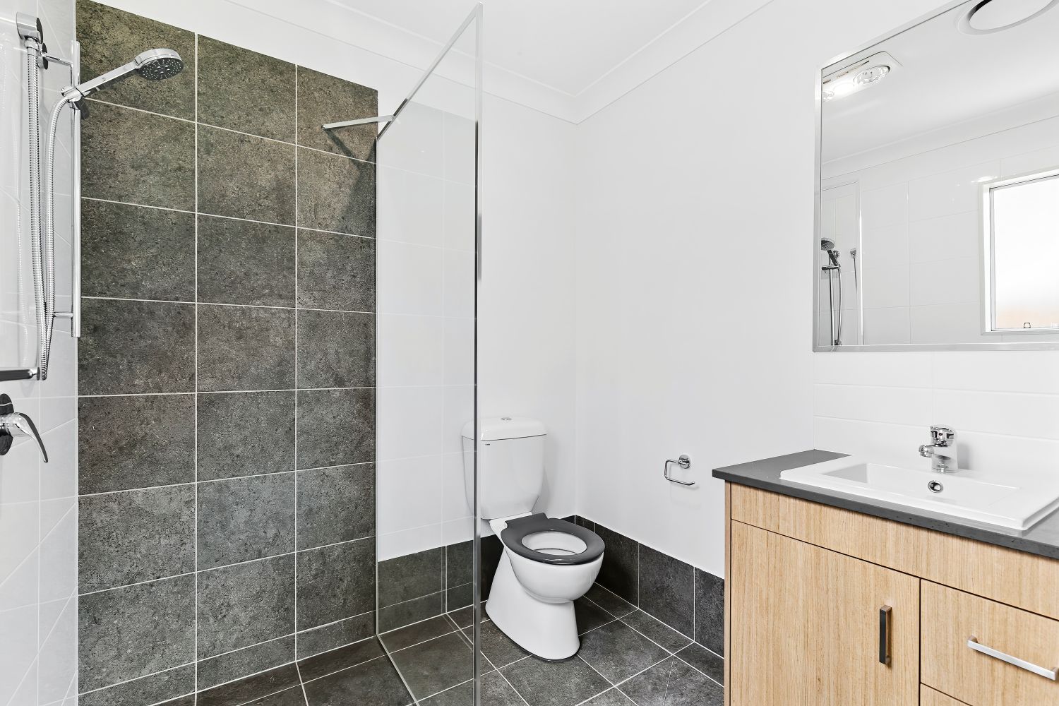 CABOOLTURE QLD – IMPROVED LIVEABILITY HOUSE — Home image 12