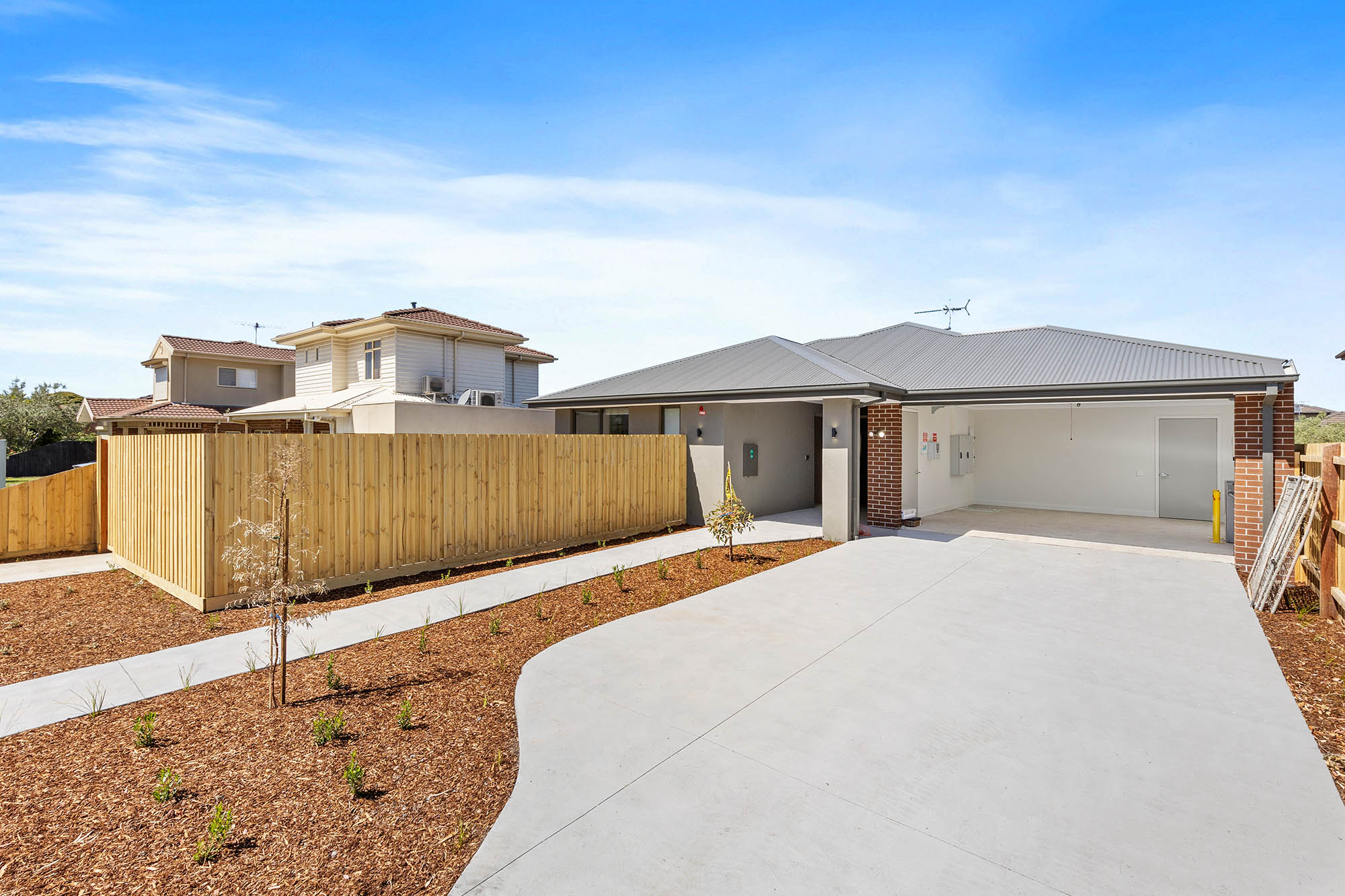 Accessible living in bustling suburb — Home image 2