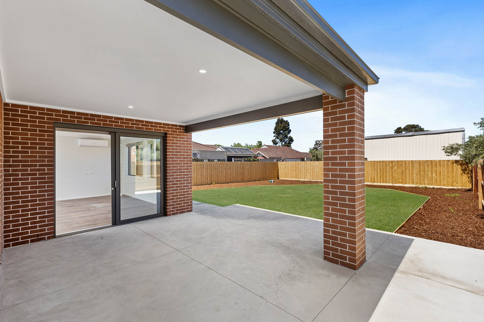 Accessible living in bustling suburb — Home image 9