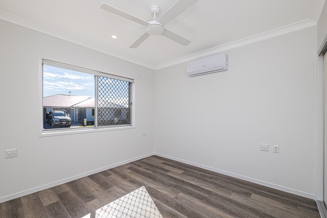 Brand new 3 BR HPS, close to amenities, friendly neighbourhood — Home image 12