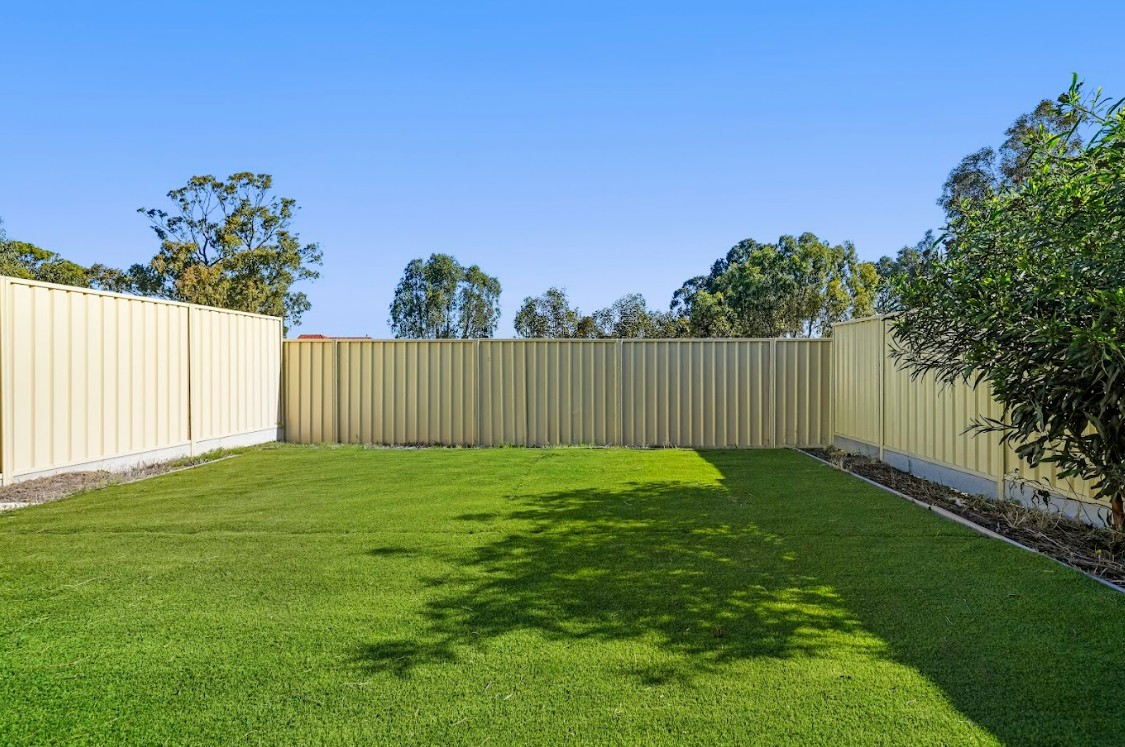 Comfortable Living in Platinum SDA Home in Munno Para West — Home image 8