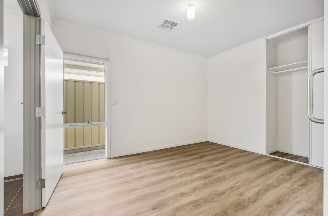 Comfortable Living in Platinum SDA Home in Munno Para West — Home image 9