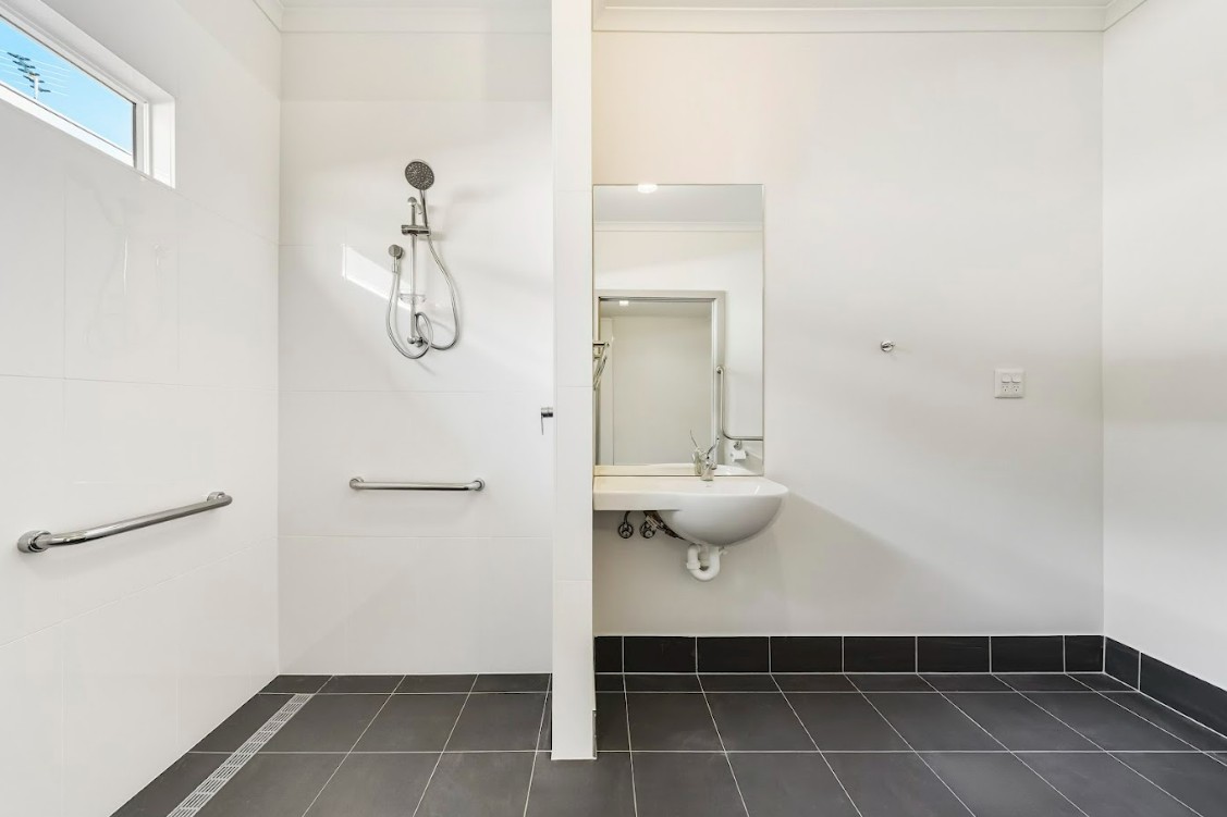 Comfortable Living in Platinum SDA Home in Munno Para West — Home image 10