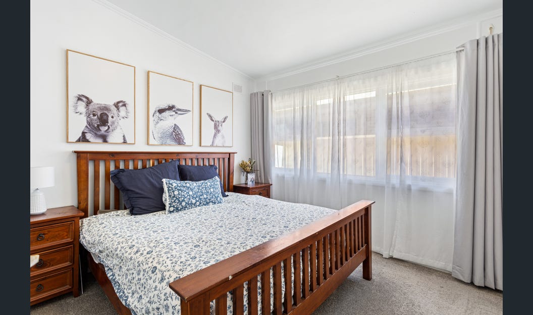 SIL house in Salisbury - FULLY FURNISHED and AVAILABLE NOW — Home image 9