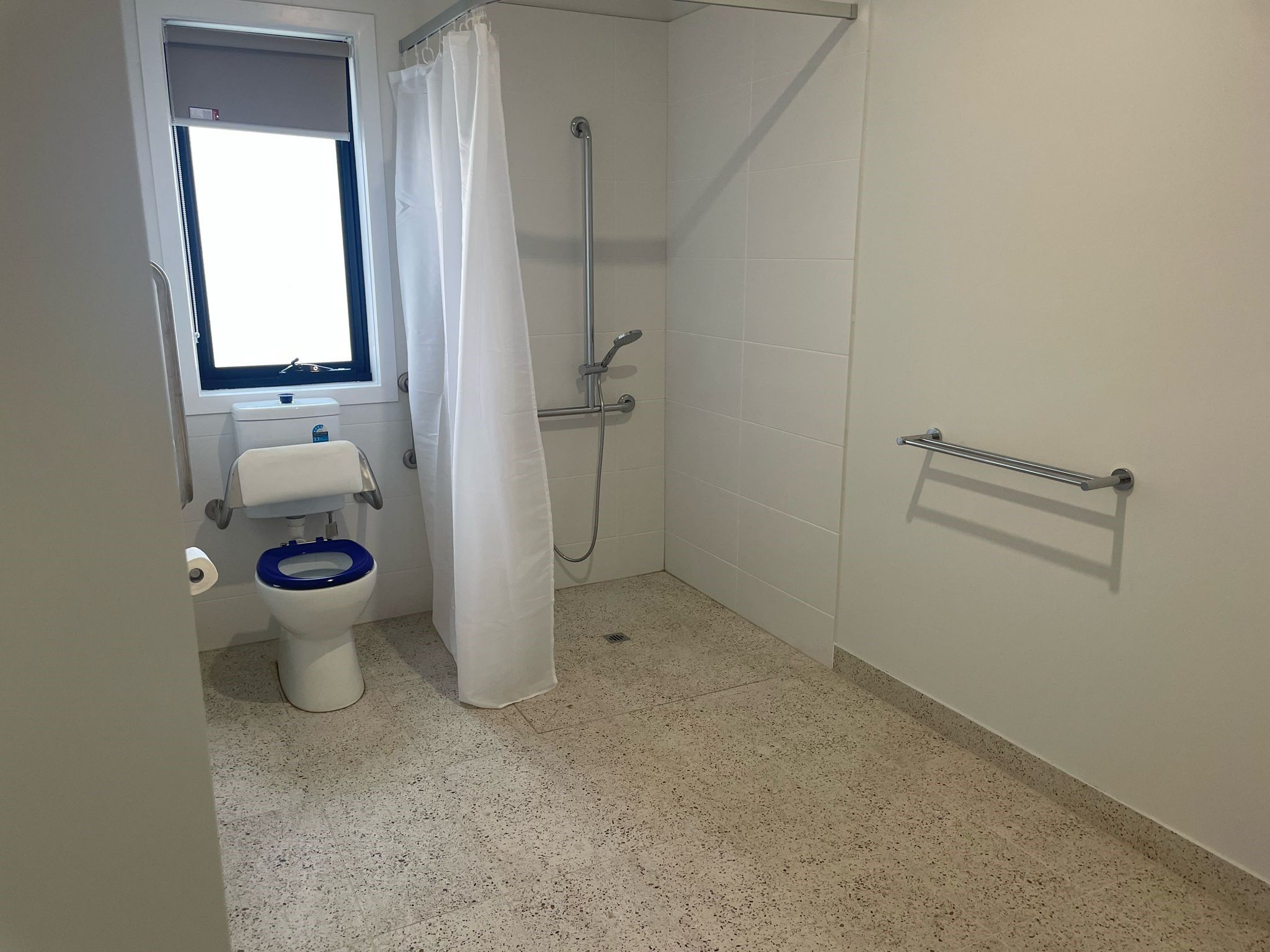 Beautiful 3 Bedroom Residence - The Perfect Place to Call Home! — Home image 7