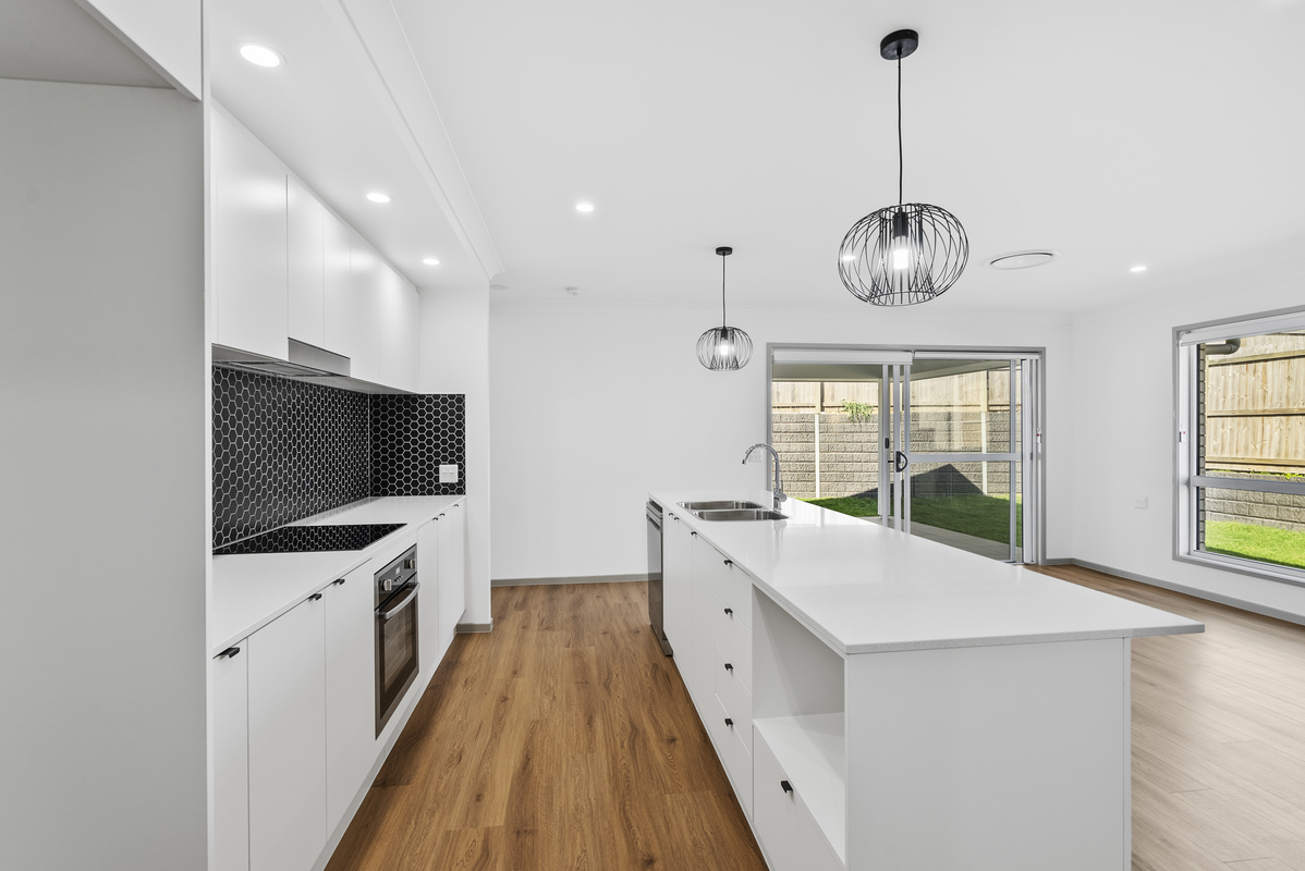 REDLAND BAY, QLD - IMPROVED LIVEABILITY HOUSE — Home image 13